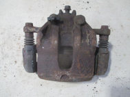 Суппорт передний правый Хендай Солярис, Кия Рио 3 581304L000 с 11г со скобой KR-3 - N-22, - БУ