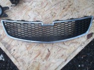 Решетка радиатора нижняя 96981093, 95028167 Шевроле Круз с 2009 года - Хромированная - БУ SS