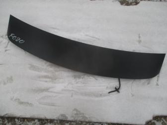 Спойлер крышки багажника 4M51A44210AK 1388750 1553311 Форд Фокус 2 F0-20 с фонарем - БУ