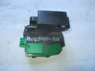 Замок двери задней правой 814204Y010 814201R030 73378-9х1.5 Киа Рио 3 с 2011 года KR-3, - БУ