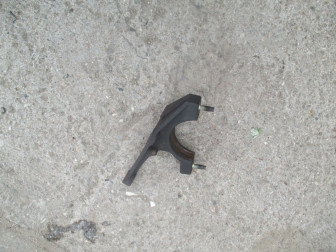 Кронштейн приводного вала Форд Фокус 1 - 1.6 литра 1147623, 1M5O3K305B Zetec-S 100лс - БУ