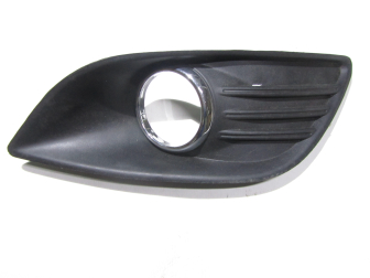 Накладка противотуманки Форд Фокус 3 правая 1528560 1496392 1497605 1508691 8M5119952AE - ARS