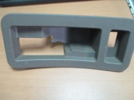 Накладка ручки замка спинки сиденья заднего правого Мурано Z50 с 04 по 08г 88930-CA000, - БУ