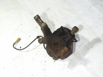 Кулак передний правый 96488824 96454298 Chevrolet Lacetti J200 все кузова - со ступицей - FR-2 - БУ