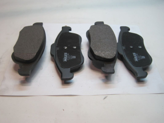 Колодки передние Рено Дастер 410607115R E100146 тормозные дисковые, - Miles