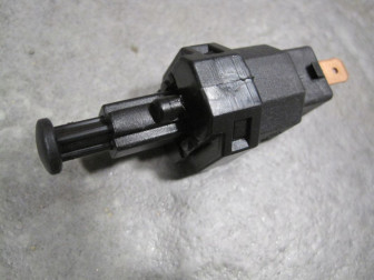 Выключатель стоп сигнала 90196375 Дэу Нексия 90504499, 94580647, - AFA