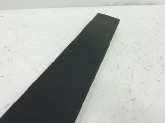 Накладка передней двери левой наружняя 95231625 пластик Шевроле Орландо, - БУ