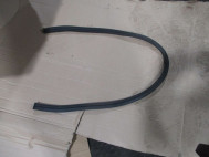 Уплотнитель капота у лобового стекла 96303226 Шевроле Авео, Ланос - БУ