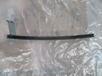 Направляющая стекла двери 803871KK0A задняя передней левой Ниссан Жук F15 с 10 по 14г - БУ