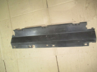 Дефлектор радиатора охлаждения нижний 2M51A8B384AB 1151227 Форд Фокус 1, - БУ