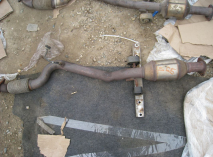 Приемная труба Шевроле Круз Опель Астра J 55570453, 94543604 с двигателем 1,4 литра турбо, - БУ 