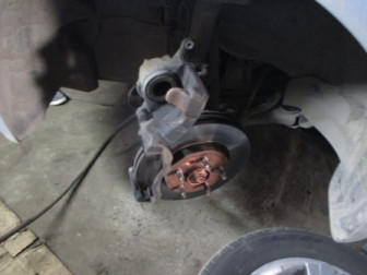 Диск тормозной передний - Замена 1 штуки на Шевроле Круз, Chevrolet Cruze