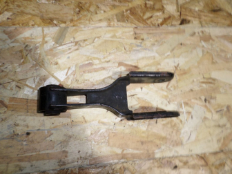 Кронштейн подушки опоры задней 96591290 96591285 96591281 Шевроле Спарк М200 МКПП 1,0 литр - БУ