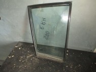 Стекло двери Ниссан Тиида Хэтчбек - Форточка задней правой 82262EL000 с 06 по 13г - БУ