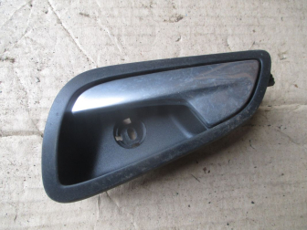 Ручка двери левой передней или задней внутренняя BM51A22601ADW Форд Фокус 3, - БУ