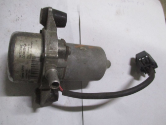 Насос вакуумный 94713562 009428-04 тормозной системы Опель Астра H - S-51, - БУ