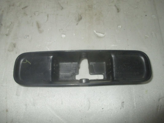 Накладка замка спинки заднего сидения правая YS41F61348AAW Форд Фокус 1, - БУ