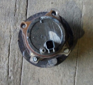 Ступица задняя Форд Фокус 2,  C-Max 1223637 1230942 1257342 1766628 на 5 болтов 1,4-2,0л, - БУ