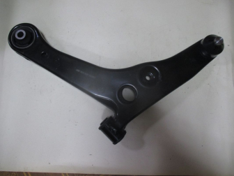 Рычаг передний левый MR403419, 4013A255 Митсубиси Лансер VII - LYNXauto