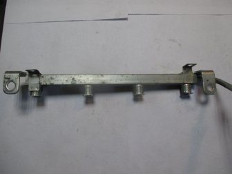 Рампа топливная 96800842 двигателя 1,2 литра B12D1 цепной 16V Шевроле Авео F79, - БУ