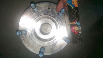 Ступица передняя 13502829 13583479 Круз Орландо Опель Астра J - R-16 для диска 300мм - в сборе, - GM