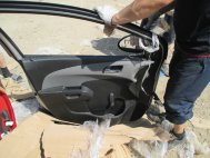 Облицовка двери Шевроле Авео Т300 передней левой Все 95941406 механика, - БУ