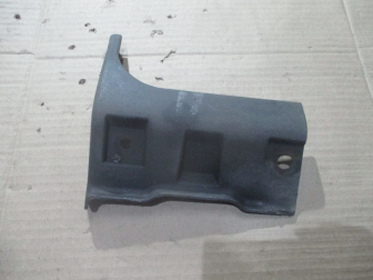 Накладка крыла левого нижняя у порога 5M51A10175AC 1420430 Форд Фокус 2 - F0-20 - БУ