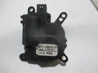 Мотор привода заслонки отопителя салона Форд Фокус 2 1S7H19B634CA 1144030 Fusion Fiesta, - БУ