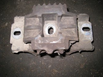 Опора КПП Форд Фиеста 5 1,6 литра 1221237, 1140499, 1141198, 1148452, 1207864, - БУ