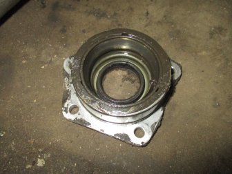 МКПП - Флянец подшипник 94580557 Шевроле Лачетти, Авео 1,4-1,6л, - БУ