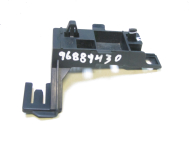 Кронштейн передней панели 96889430 8М8059 верхней Opel Astra J Chevrolet Cruze - есть дефект, - БУ