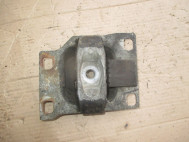 Подушка двигателя левая Форд Фокус 1, 1133019, 98AB7M121PA 98AB7M121NB (PB) на 1,8-2,0-2,3л  - БУ