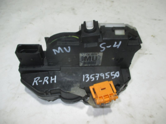 Замок двери Шевроле Авео Т300 задней правой 13579550 MU 13579546, 13579548 на все кузова - S-4, - БУ