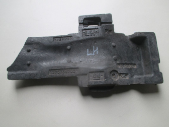 Абсорбер бампера заднего 13126031 левая сторона Опель Астра H 1400747, 375768702 - БУ