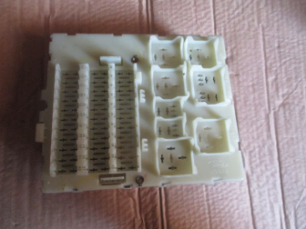 Блок предохранителей салонный 3S4T14A073SA 90999AA Форд Фокус 1 Split Port - Есть СКОЛ-USA- БУ