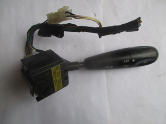 Переключатель подрулевой левый 96540683 96314332 QC 5053201000 Авео Т200-250 Спарк Матиз - БУ