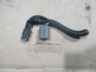 Штекер фишка разъем вентилятора радиатора 214811KA0A Ниссан Жук F15 с HR16DE с 10 по 14г - БУ