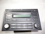 Магнитола штатная Фольксваген Поло 6Q0035152E 9NK 2-х диновая с CD модель RCD200 - кода нет, - БУ