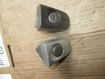 Ручка двери наружная малая 1772033 передней левой Форд Фокус 2 с личинкой 1 штука, - БУ