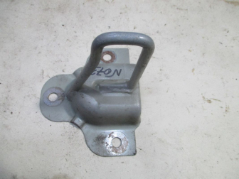 Фиксатор сиденья заднего левого складывающегося 96533233 Шевроле Авео Т200 и 255 - N-073, - БУ