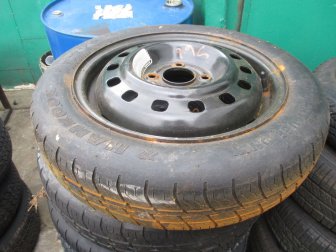 Докатка колесная R15 T125/80 95M HANKOOK S300 на 4 болта Форд Фокус 1 - Без износа S-68 - БУ