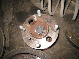 Ступица задняя 1778764 Форд Фиеста Mk6 с 2012 по 2017г., - БУ