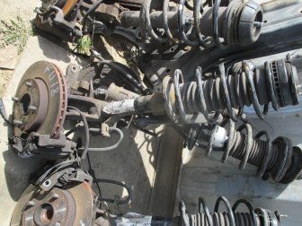 Амортизатор передний Форд Фьюжен Фиеста Мазда 2 правый 1206037, 1329534, - БУ - Голый