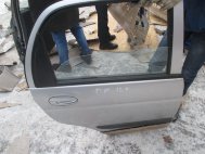 Дверь задняя правая Дэу Матиз 96562538 с молдингом, - БУ в сборе Серебро DM125 механика