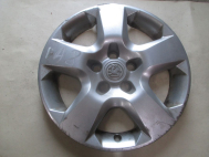 Колпак колесного стального диска R16 13257501 Опель Астра H эмблема Vauxhall - есть потертости, - БУ