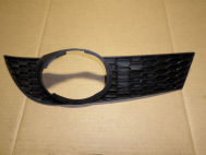 Накладка противотуманки левой 96808145 Шевроле Авео Т255 Хэтчбек - без хрома 96808197 - БУ