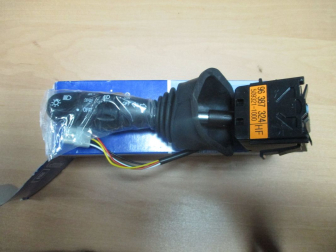 Переключатель подрулевой левый Шевроле Лачетти 96387324, 96948583 с переключением ПТФ, - GM