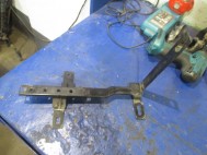 Площадка под АКБ Шевроле Авео Т300 Кобальт 95933269 - Кронштейн - БУ