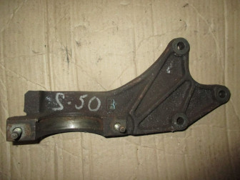 Кронштейн приводного вала 1063508 XS4W3K305DA Форд Фокус 1 на 2.0 литра 8V, - БУ