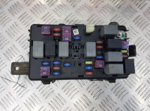 Блок предохранителей Шевроле Авео Т250 в сборе 96843068 - БЕЗ ВЕРХНЕЙ КРЫШКИ, - БУ 